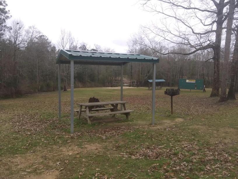 Whispering Creek Lodging & Rv Resort Newton 외부 사진