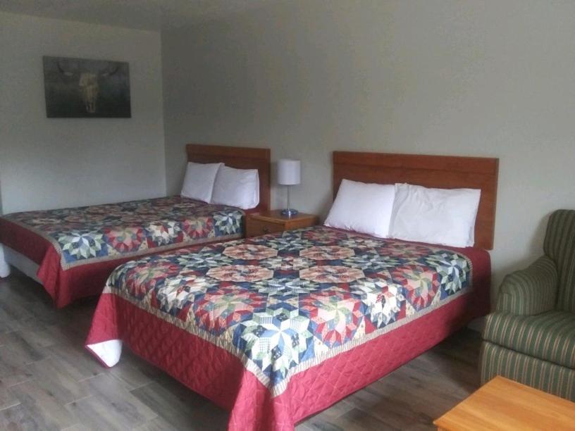 Whispering Creek Lodging & Rv Resort Newton 외부 사진
