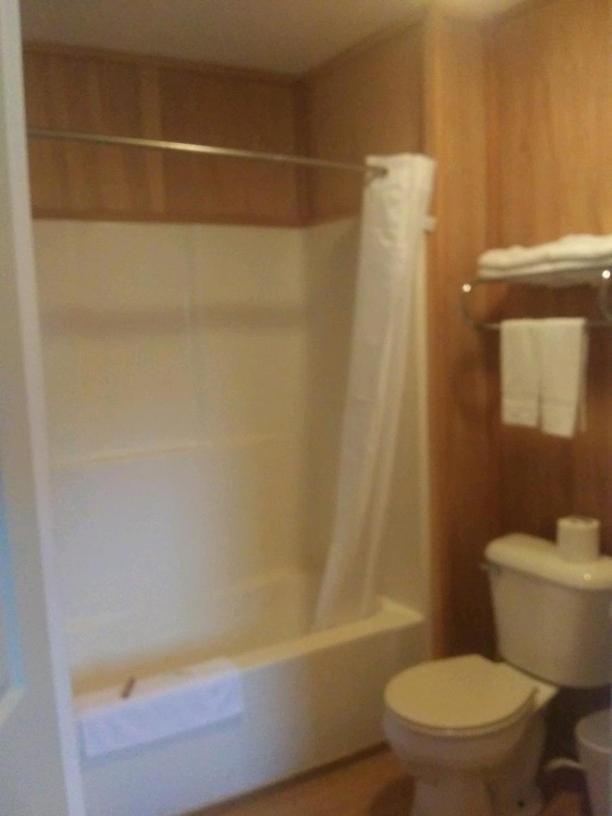 Whispering Creek Lodging & Rv Resort Newton 외부 사진